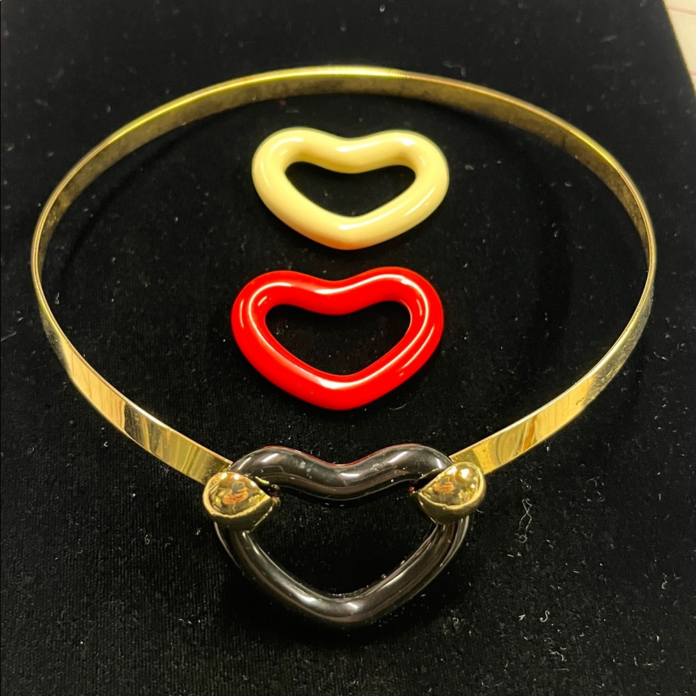 DIANE VON FURSTENBERG VINTAGE RARE Interchangeable Lucite Heart Collar Necklace